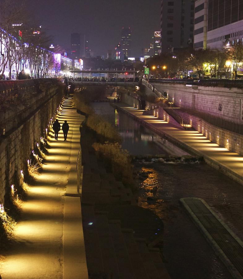 River Walk - Cheonggyecheon - Seoul Photograph