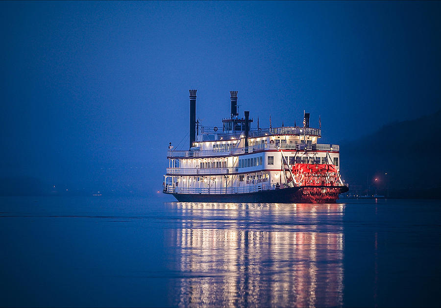 Cincinnati Photograph - Riverboat on the Ohio by Greg Grupenhof