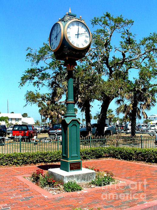 Riverview Park Clock Photograph by Barbara Oberholtzer - Fine Art America