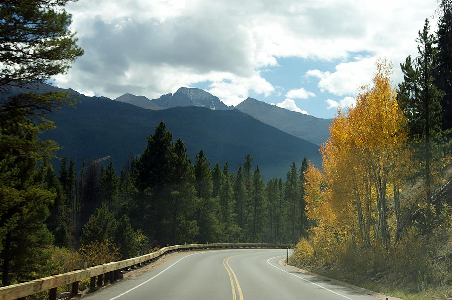 Roadway in Rocky Mountain NP Photograph by Beth Collins