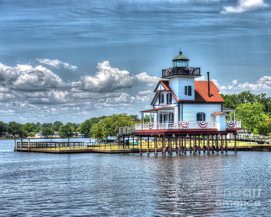 Roanoke River Lighthouse No. 1 Photograph by Greg Hager - Fine Art America