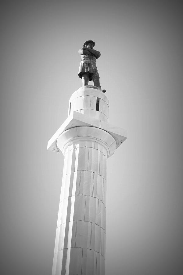 New Orleans Photograph - Robert E Lee - BW by Beth Vincent