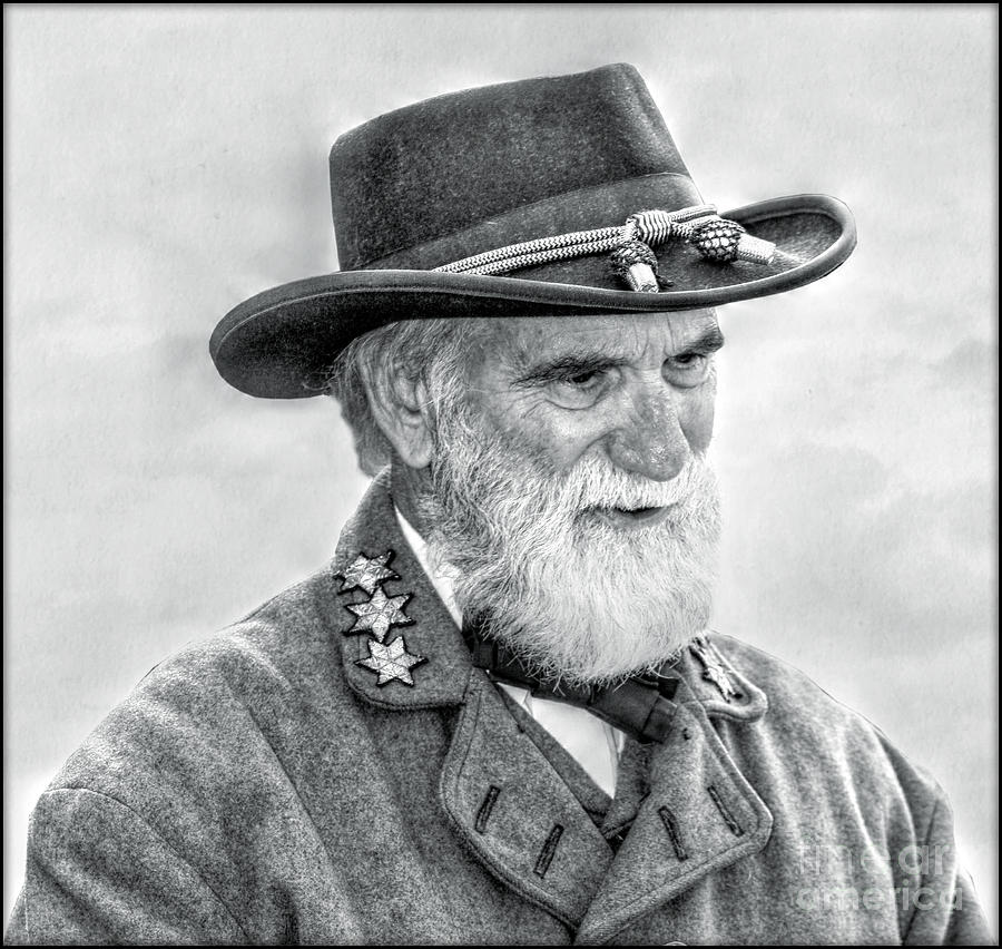 Robert E Lee Confederate General Portrait Digital Art by Randy Steele