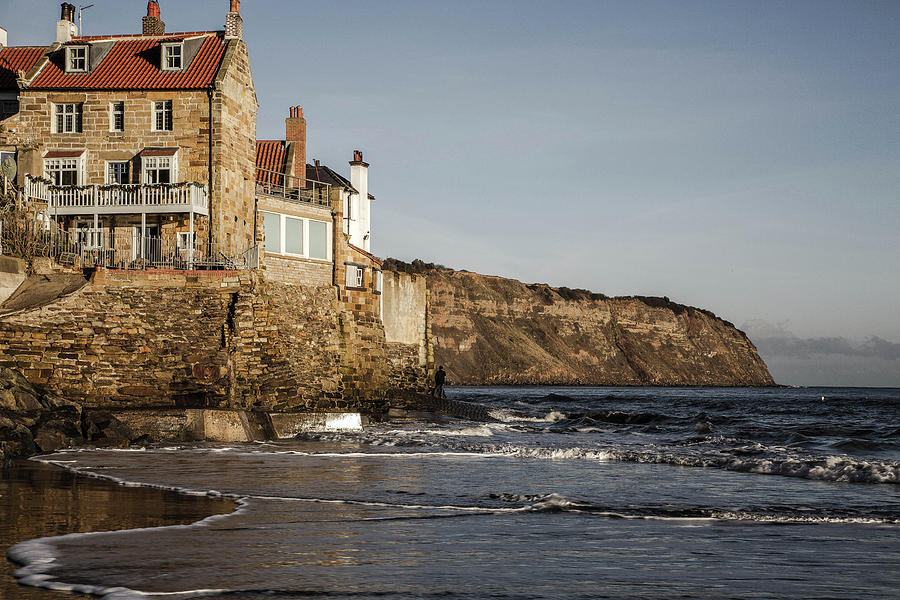 Robin Hoods Bay Photograph by Graham Franklin - Pixels