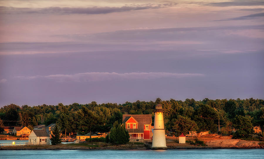 Rock Island Lighthouse Photograph by Mark Papke