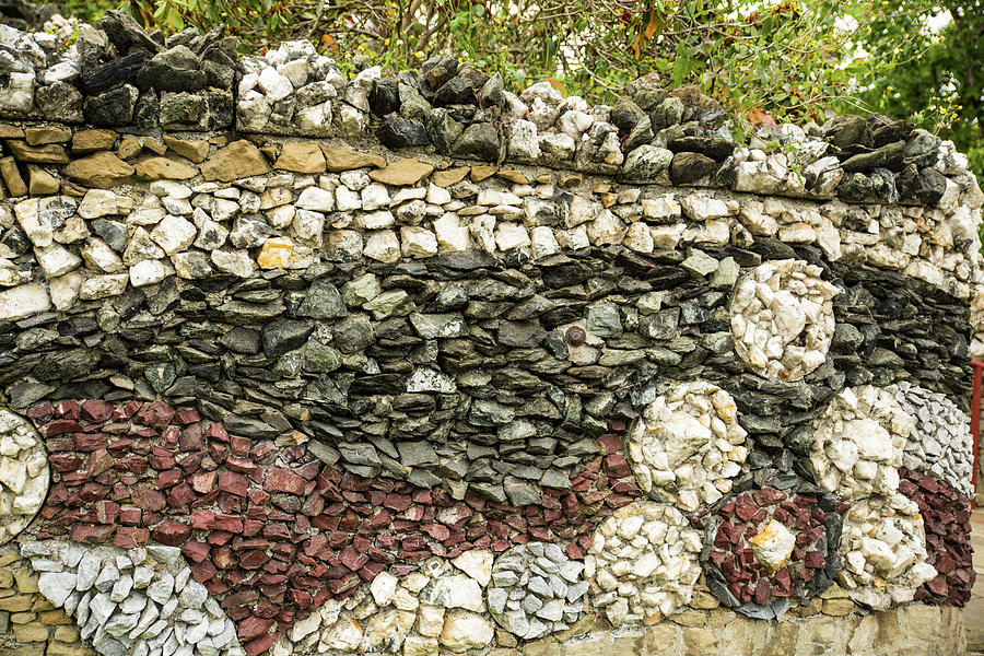 Rock Wall at Causland Park Photograph by Tom Cochran
