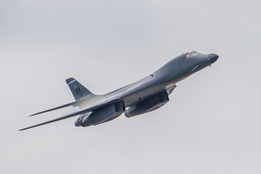 Rockwell B-1B Lancer Approaches Photograph by Bill Lindsay - Pixels