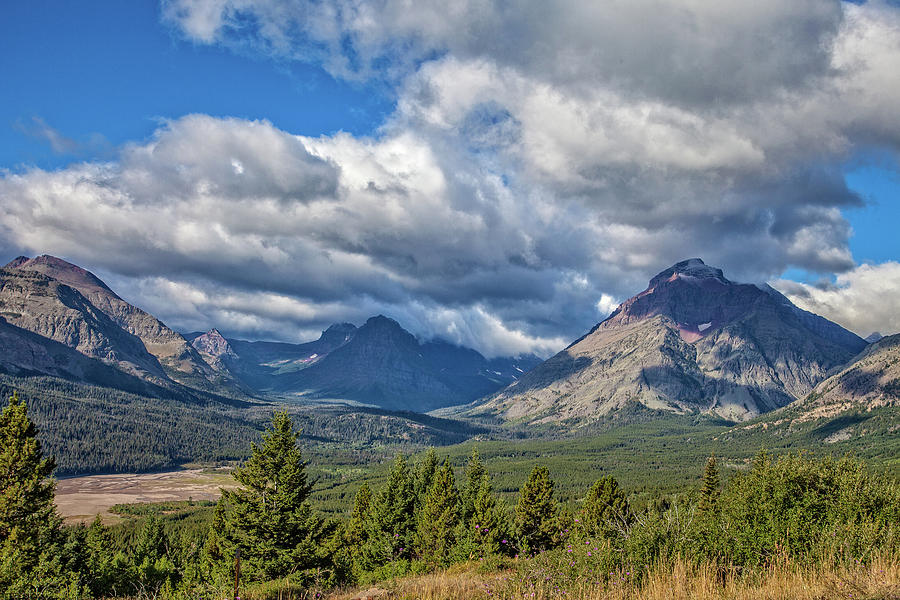  Rocky Mountain Splendor Photograph by Ronald Lutz