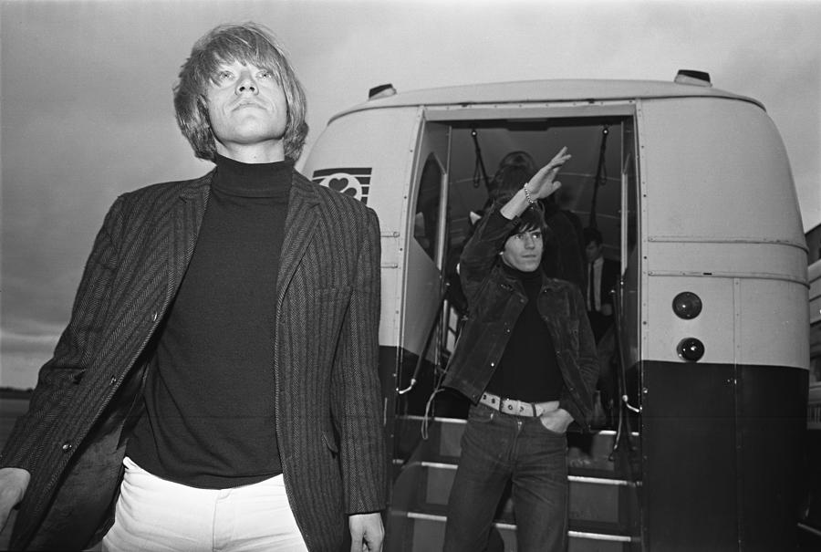Mick Jagger Photograph - Rolling Stones at Dublin Airport by Irishphotoarchive