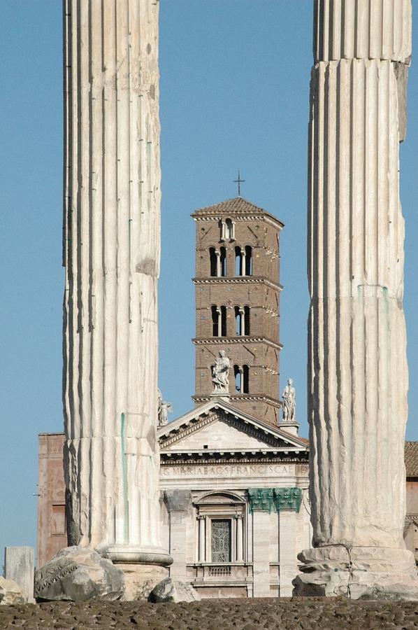 Architecture Photograph - Rome by Alessia Cerqua