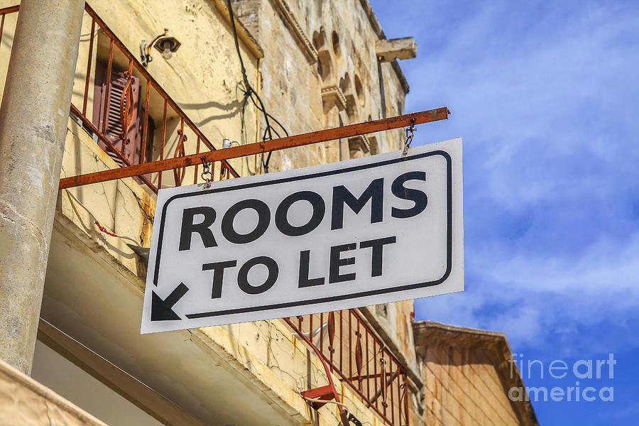 Rent Movie Photograph - Rooms to let sign  by Patricia Hofmeester