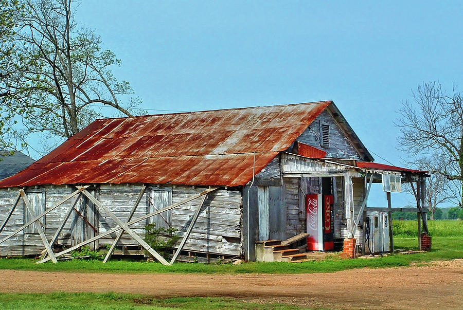 Roque Brothers Plantation Store Photograph by Ben Prepelka