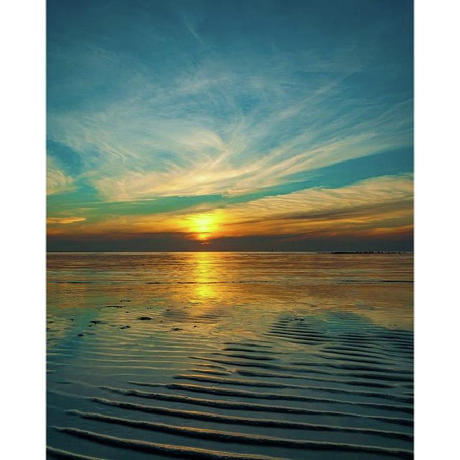 Nikon Photograph - Rosebud Sunset
#nikon by Matt Bradfield