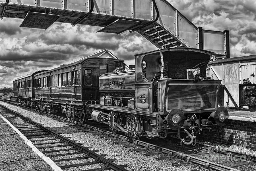 Rosyth No 1 At Furnace Sidings Mono Photograph by Steve Purnell