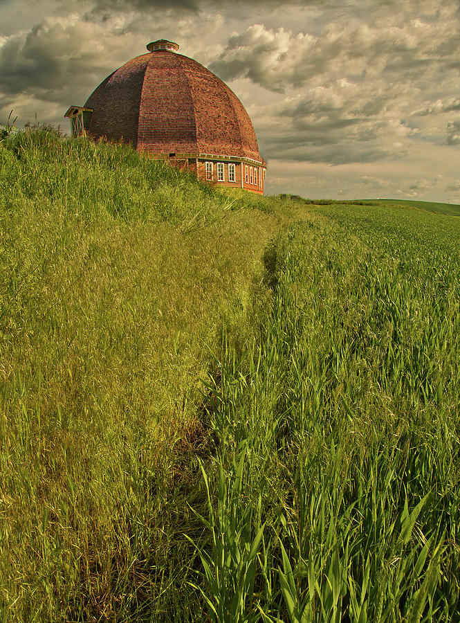 Round Barn Photograph by Bob Cournoyer Round Barn Photograph by Bob Cournoyer