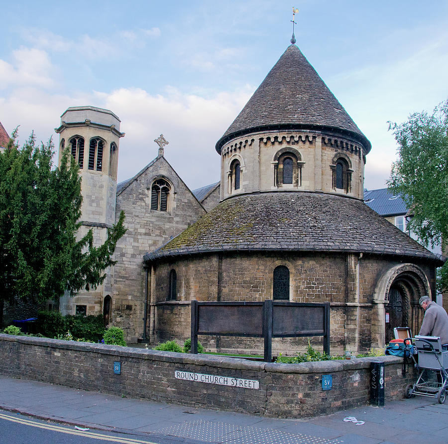 Round church. Cambridge. Photograph by Elena Perelman