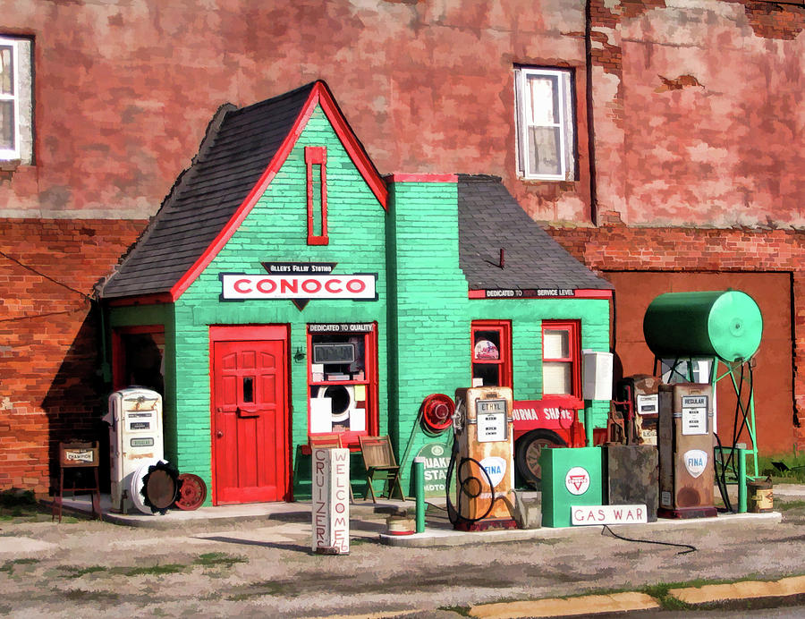 Route 66 Conoco Station Oklahoma Painting by Christopher Arndt