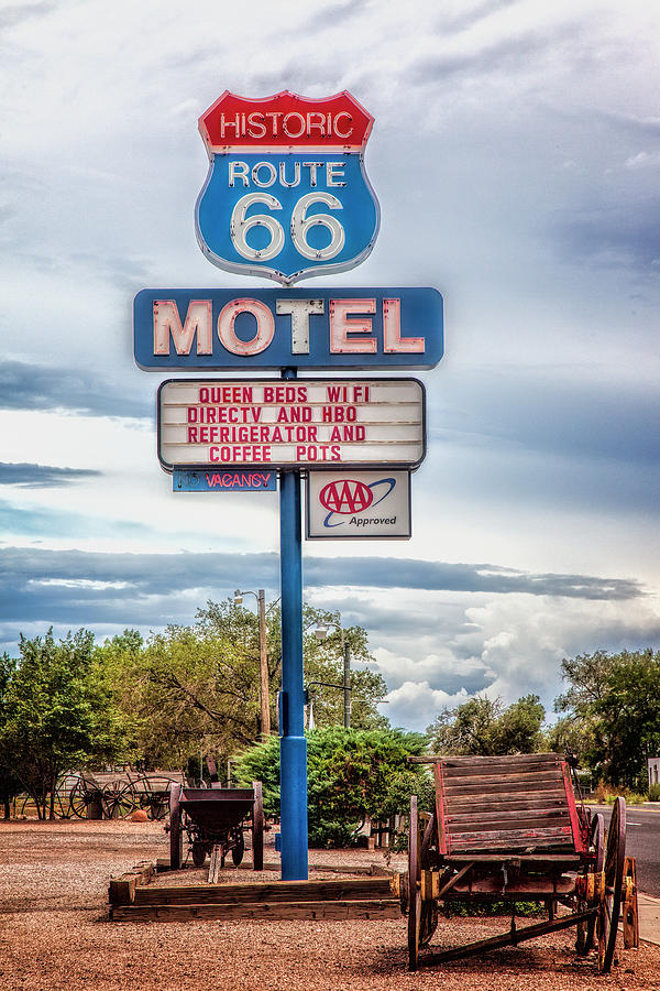 Route 66 Motel Seligman Az Photograph by Diana Powell