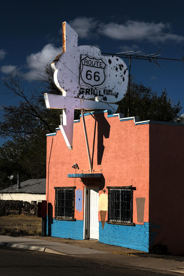 Route 66 out of business Photograph by Gary Warnimont