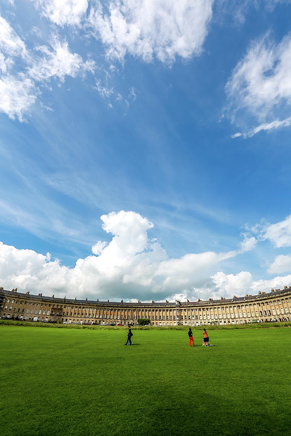 Royal Cresent Bath Photograph by Tom Nichols - Fine Art America