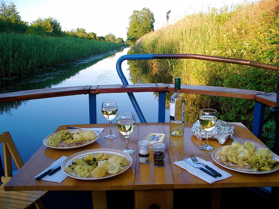 Royal Dinner on the Royal Canal Photograph by Kenlynn Schroeder