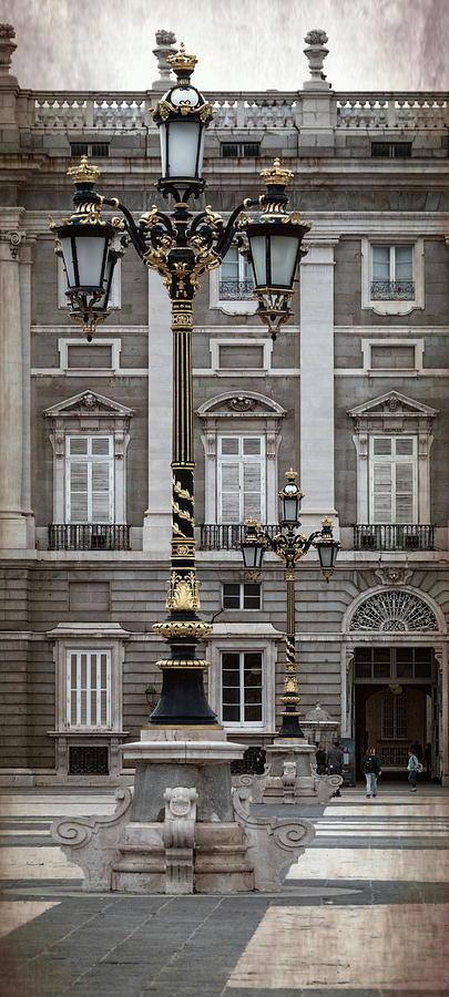 Architecture Photograph - Royal Palace Lamppost by Joan Carroll