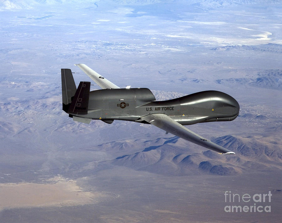 Rq-4 Global Hawk Photograph by Photo Researchers