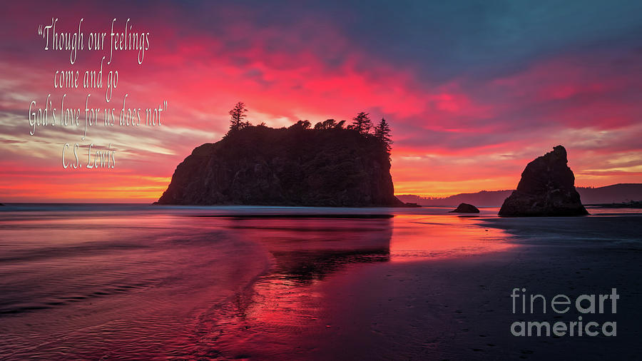 Ruby Beach Sunset Quote Photograph by Jerry Fornarotto