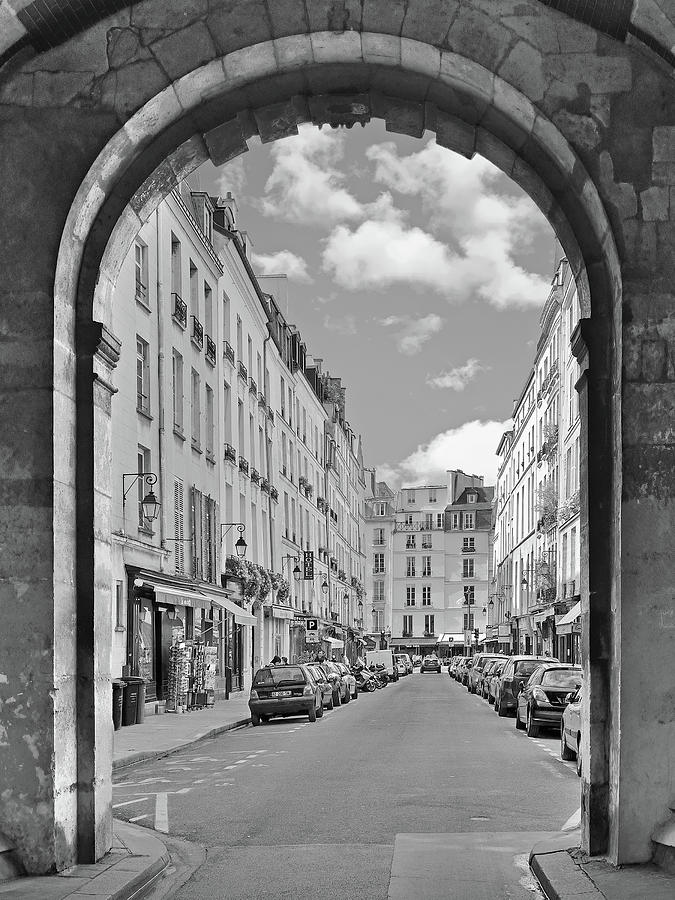 Rue de Birague in Le Marais District Photograph by Digital Photographic Arts
