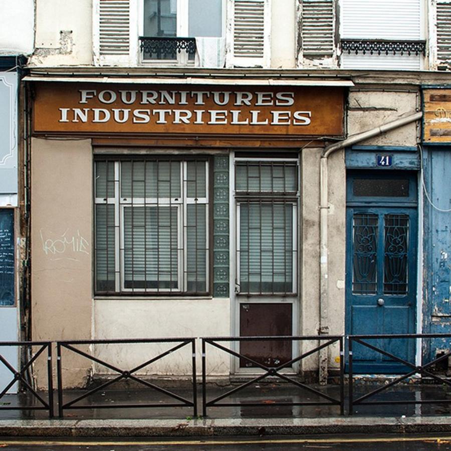 Paris Photograph - #ruepelleport #paris #paris20 by Pixdar Photographies