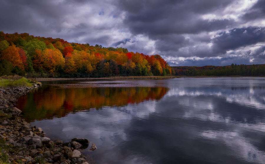 Rugg Pond Fall Color Photograph by Dean Ginther