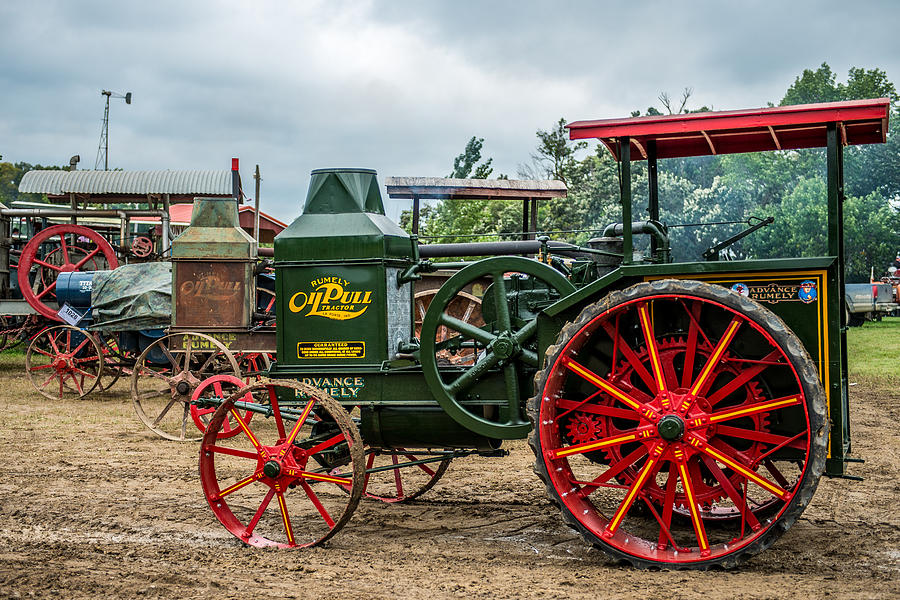Rumley Oil Pull Tractor Photograph by Paul Freidlund
