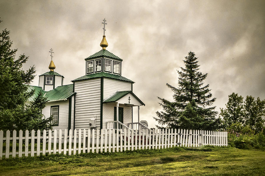 Tree Photograph - Russian Orthodox Church in Ninilchik, Ak No 2 by Phyllis Taylor