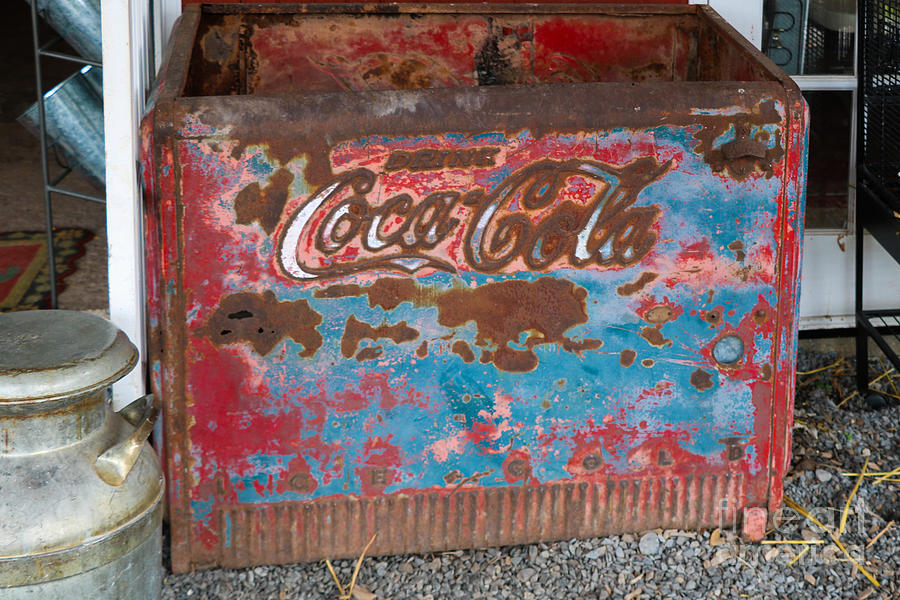 Rusted Coca Cola Cooler Photograph by Thomas Marchessault