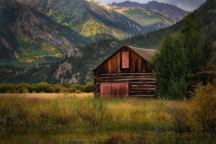 Rocky Mountain National Park Photograph - Rustic Colorado Barn by John Vose