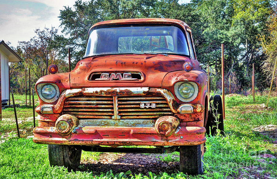 Transportation Photograph - Rusty GMC by Savannah Gibbs