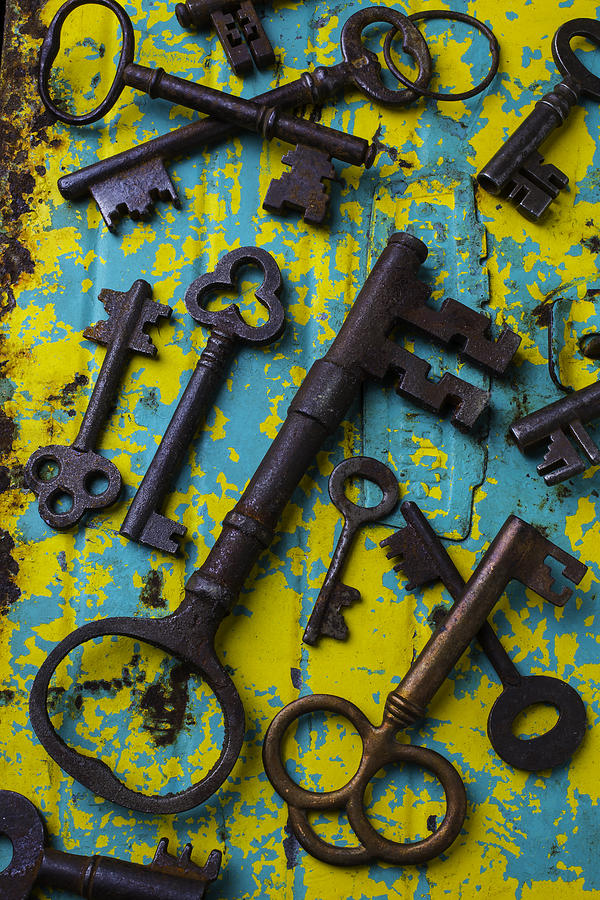 Rusty Keys Photograph by Garry Gay