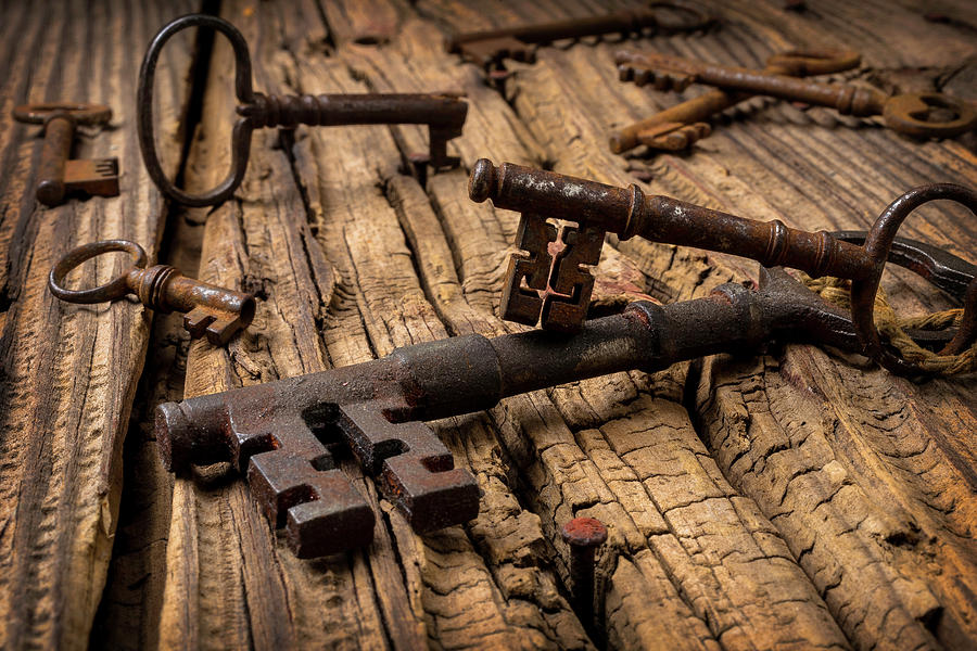 Rusty Skeleton keys Photograph by Garry Gay