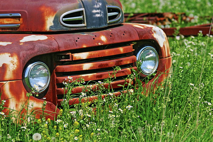 Rusty Truck Grill Photograph by Dan Howard - Fine Art America