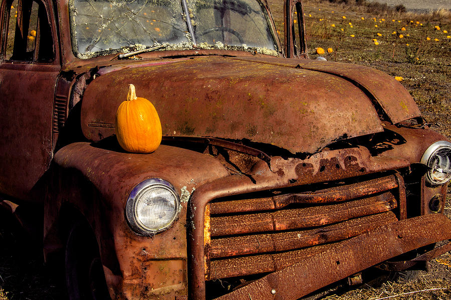 Rusty Truck In Pumpkin Field Photograph by Garry Gay