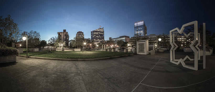 Sacramento Rooftop Park Photograph by Lee Harland