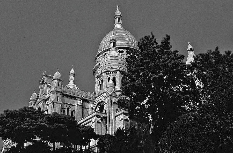Sacre Coeur at Montmartre Photograph by Ira Marcus