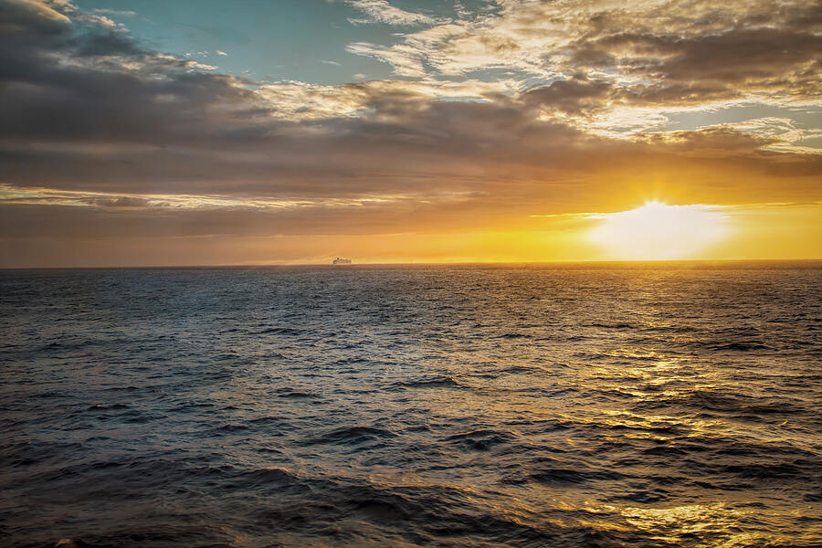 Sailing Into The Sunset Photograph