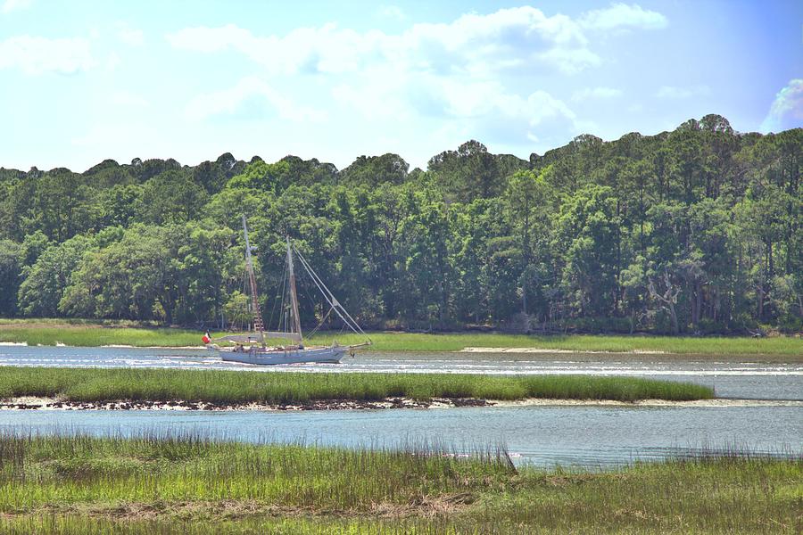 Sailing the Intracoastal near Savannah Photograph by Gordon Elwell