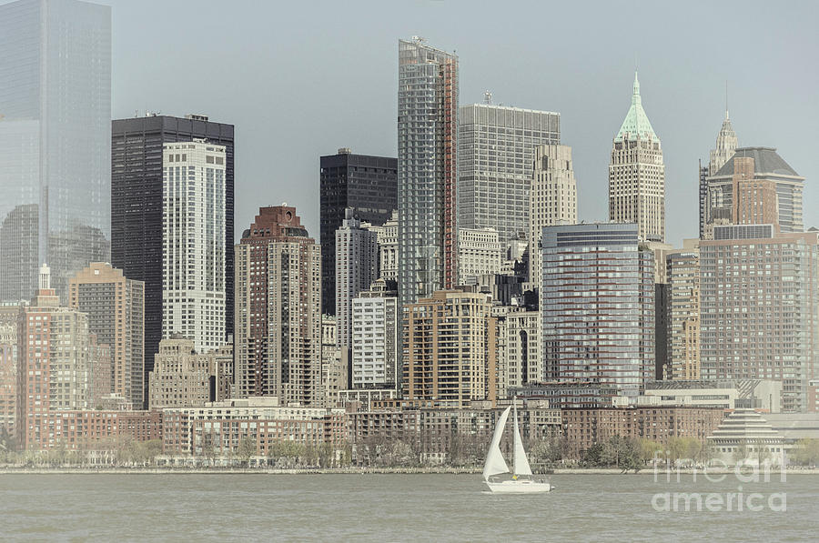 Sails on the Hudson Photograph by Debra Fedchin