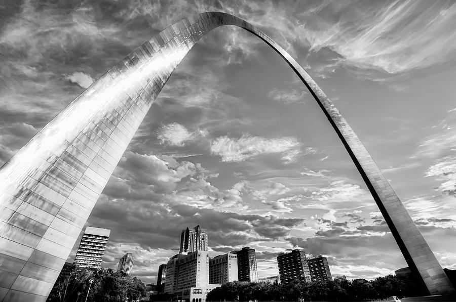 Saint Louis Skyline Morning Under the Arch - Black and White Photograph by Gregory Ballos