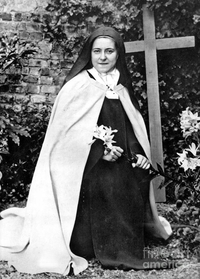 Saint Therese De Lisieux Photograph by Granger