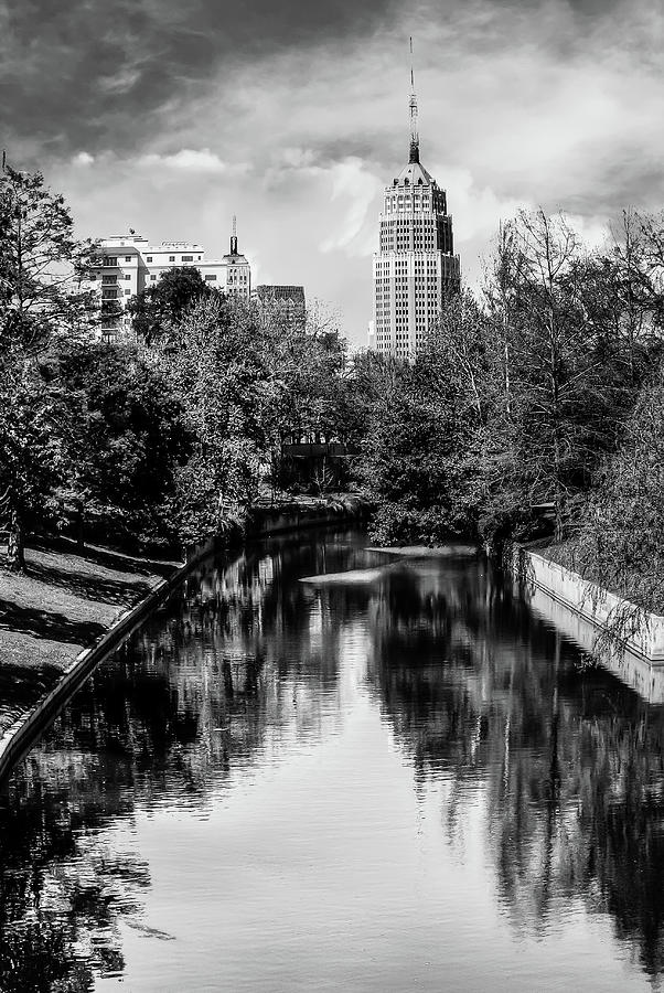 San Antonio Skyline Photograph - San Antonio Texas Downtown City Skyline on the Water - Black and White 2 by Gregory Ballos