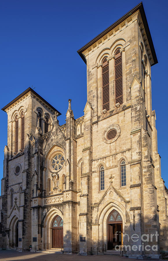 San Antonio Photograph - San Fernando Cathedral Facade by Inge Johnsson