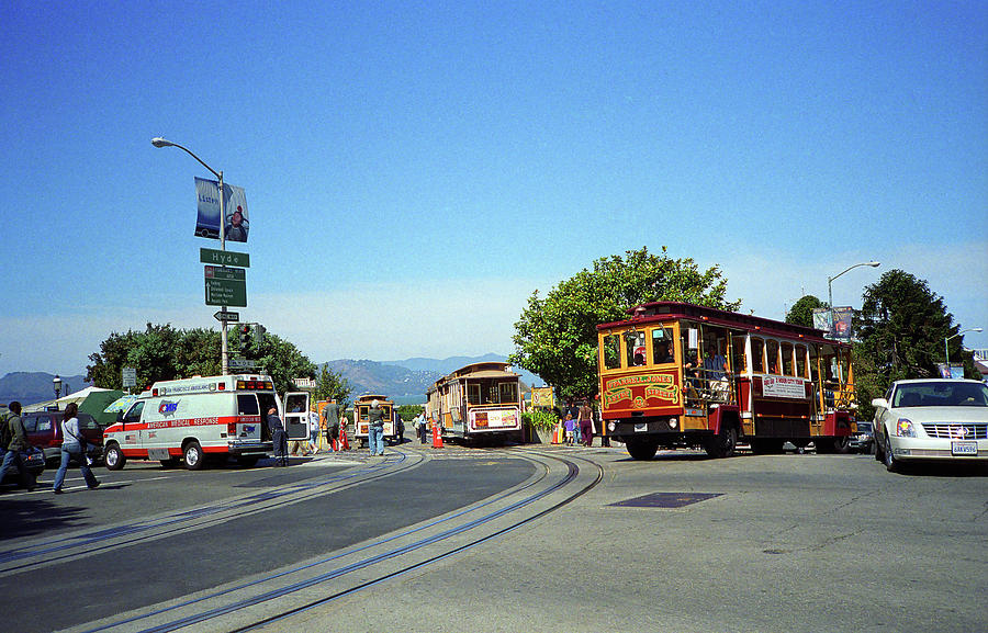 San Francisco Cable Cars 3 Photograph by Frank Romeo
